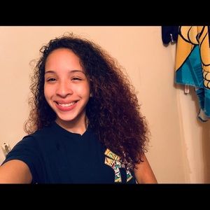 Meet your Posher, Alijah